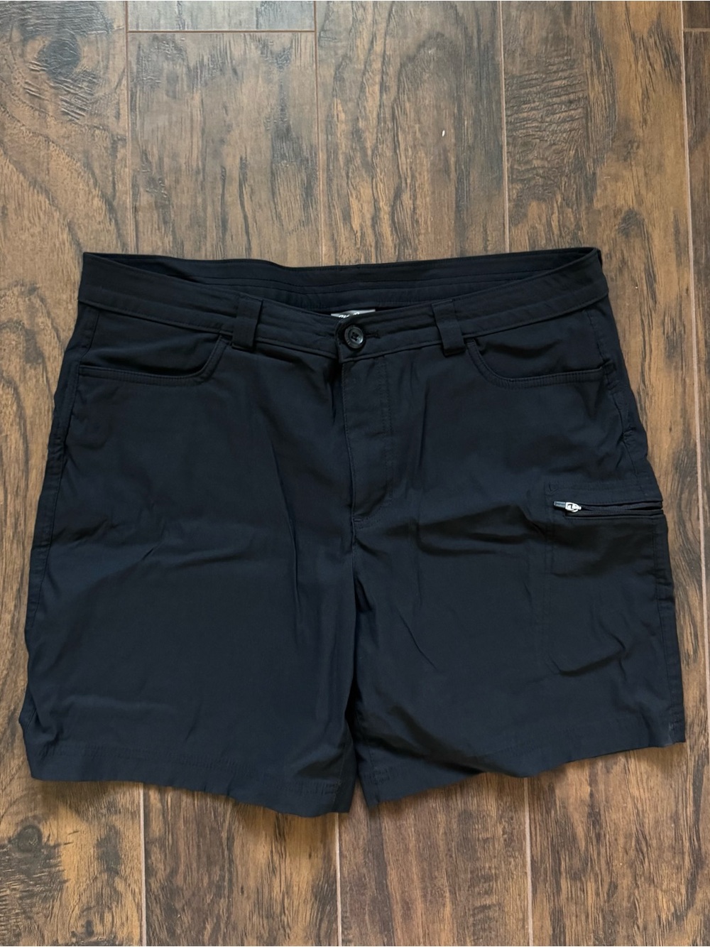 Eddie Bauer Size 14 Black Outdoor Shorts